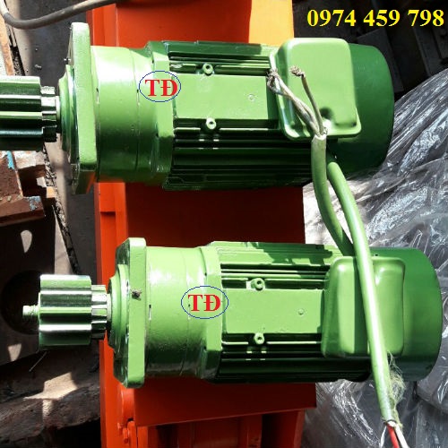 Motor của bộ dầm biên cầu trục