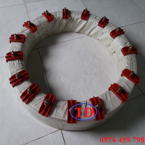 Ray điện cầu trục chuẩn bị giao đi tỉnh xa